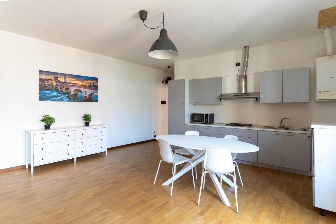 Residenza Al Corso Apartment Verona Exterior photo